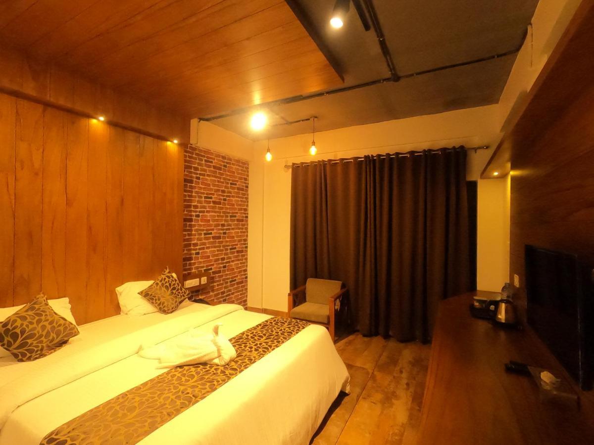 The Wild Trails Clarks Exotica , Munnar Hotel Exterior foto