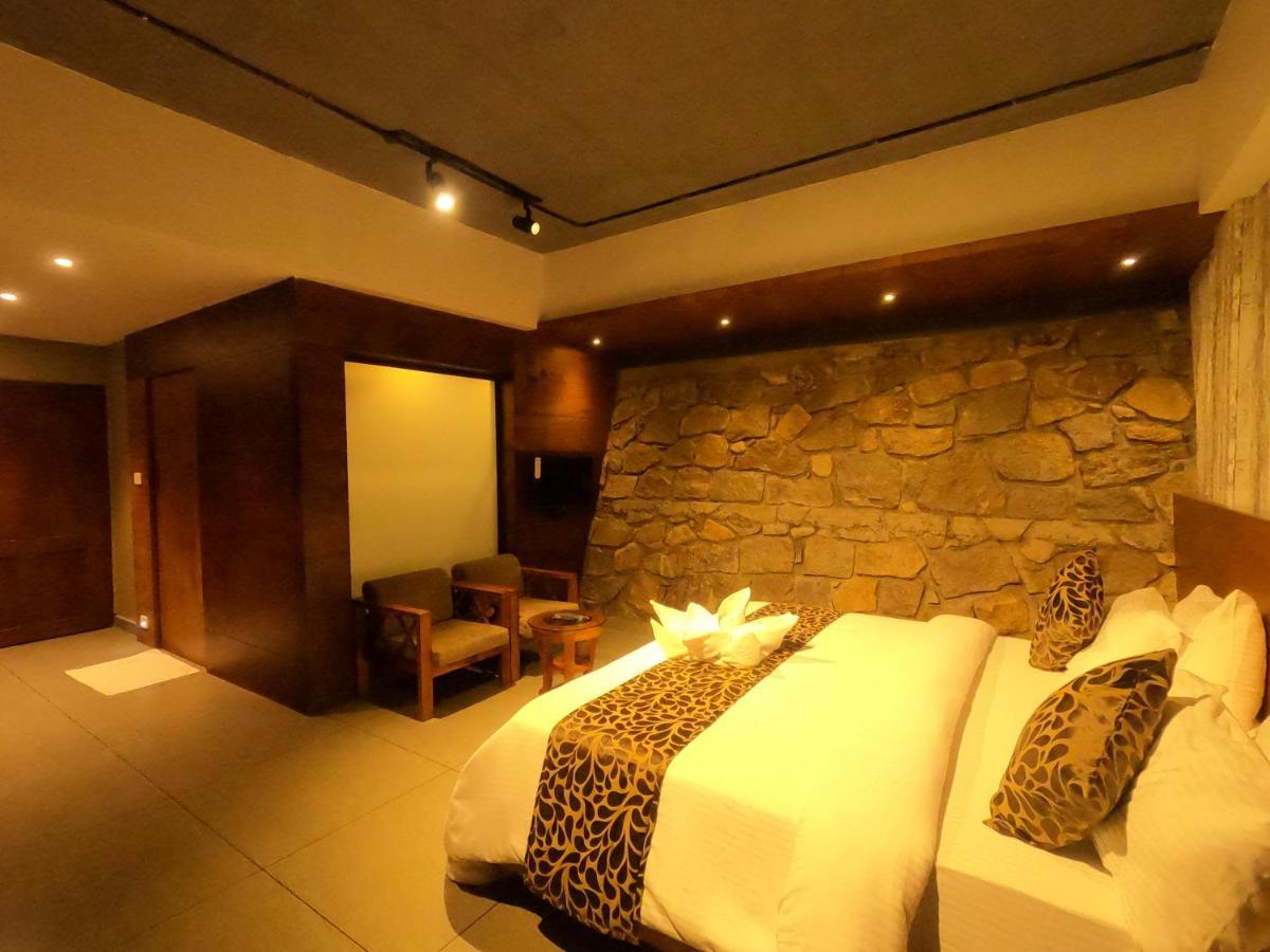 The Wild Trails Clarks Exotica , Munnar Hotel Exterior foto