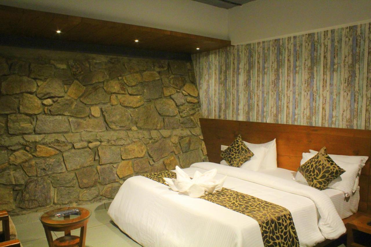 The Wild Trails Clarks Exotica , Munnar Hotel Exterior foto